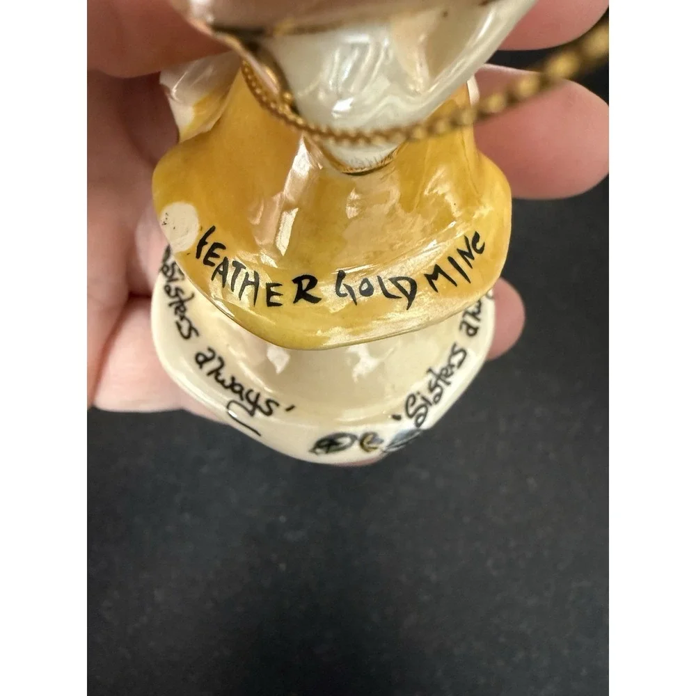 Blue Sky Corp Heather Goldminc Christmas  Ornament Sisters  NO BOX 2002